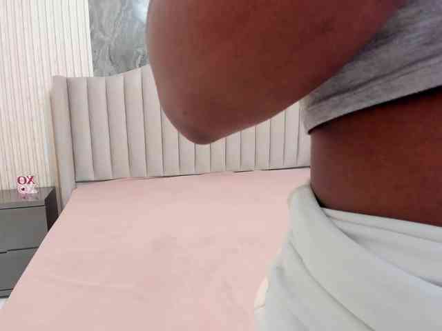 Naomii-Cooper webcam