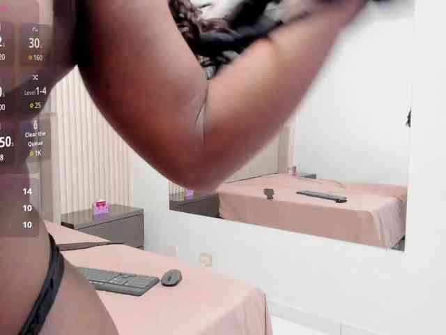 Naomii-Cooper webcam