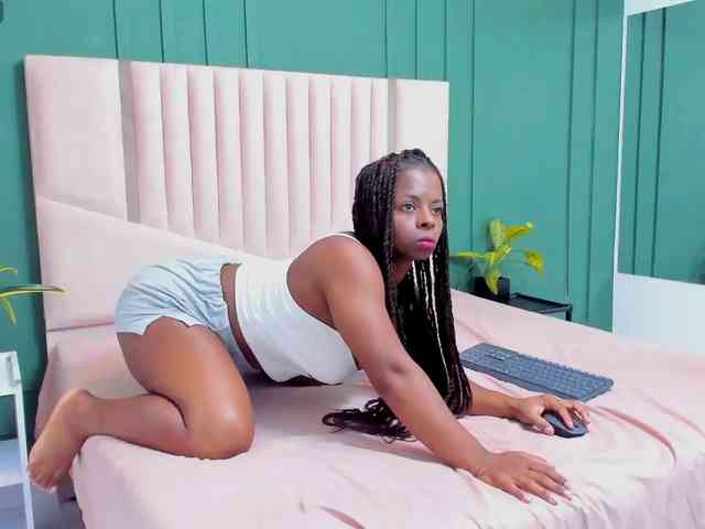 Naomii-Cooper webcam