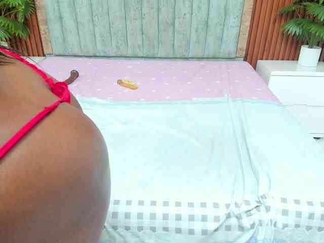 Naomii-Cooper webcam