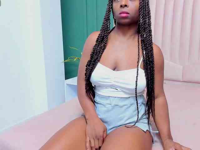Naomii-Cooper webcam
