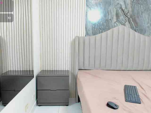 Naomii-Cooper webcam