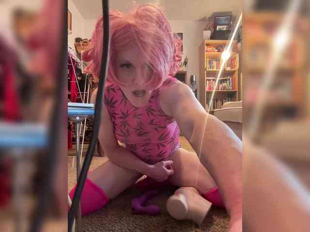 Krystalis503 Live Webcam on BongaCams