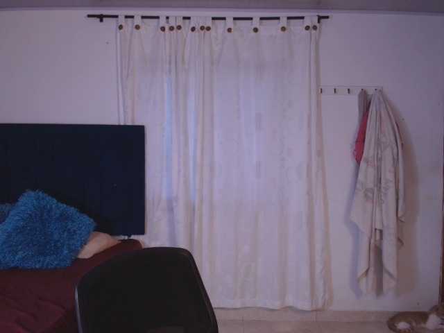 karlaton1977's BongaCams show and profile