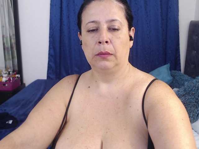 karlaton1977's BongaCams show and profile