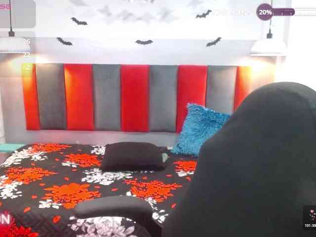 carolineF1 webcam