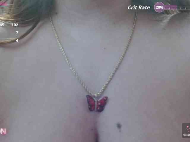 carolineF1 webcam