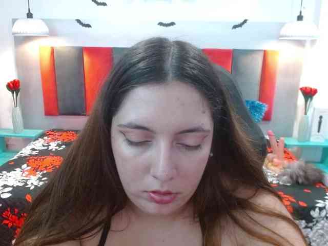 carolineF1 webcam