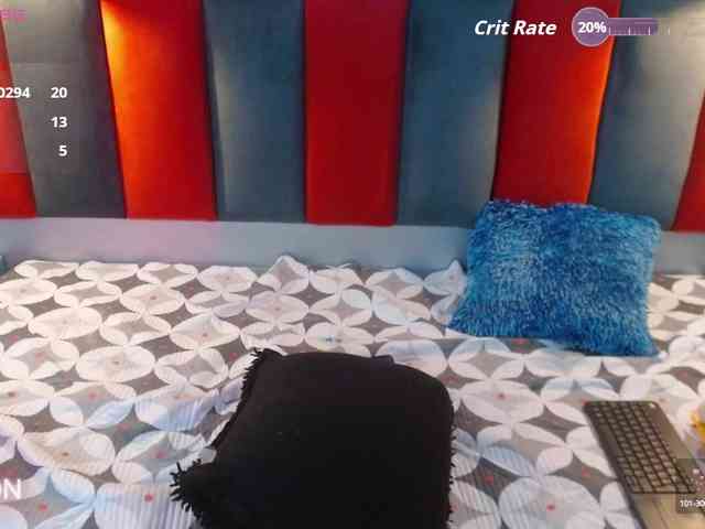 carolineF1 webcam
