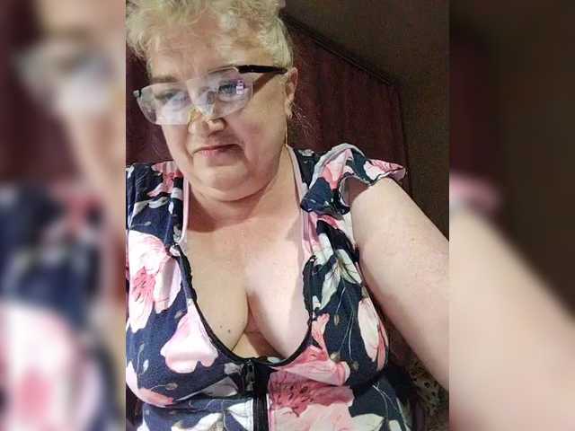  EugeniaLady chat room