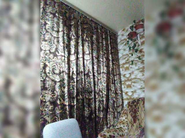  EugeniaLady chat room