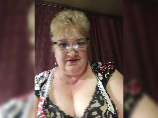  EugeniaLady chat room