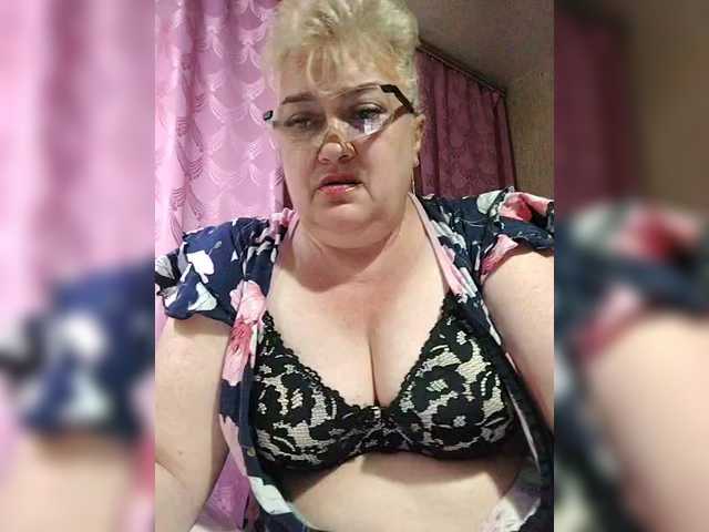  EugeniaLady chat room