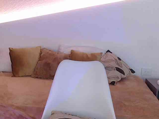 thiny-sweet webcam