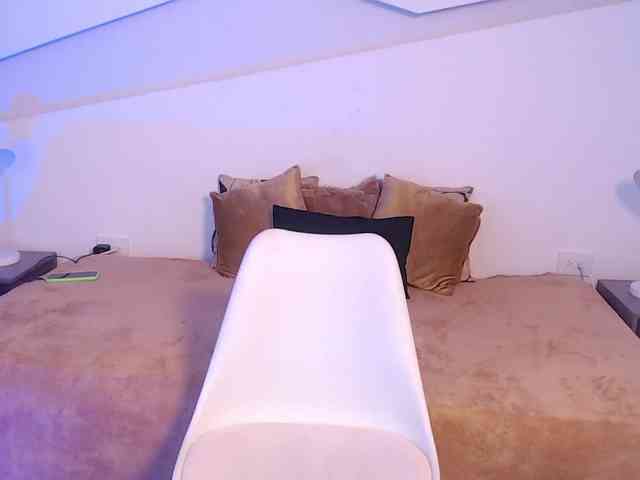 thiny-sweet webcam