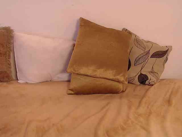 thiny-sweet webcam
