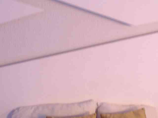 thiny-sweet webcam