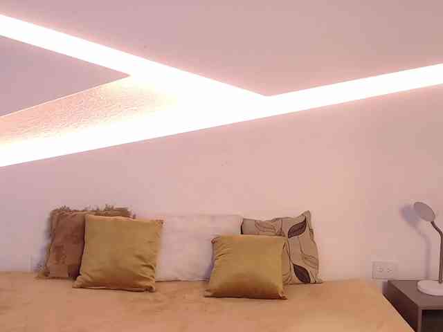 thiny-sweet webcam