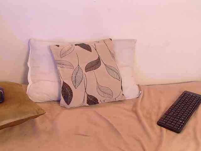thiny-sweet webcam
