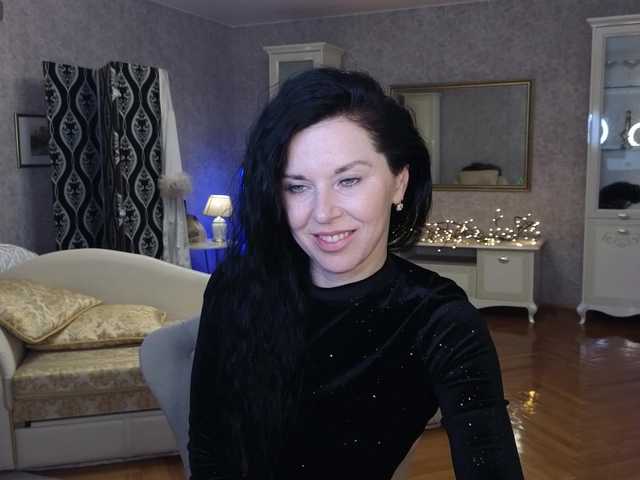 LinaaJoy's BongaCams show and profile