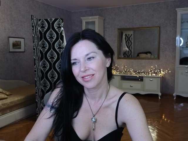 LinaaJoy's BongaCams show and profile