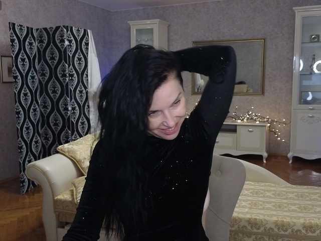 LinaaJoy's BongaCams show and profile