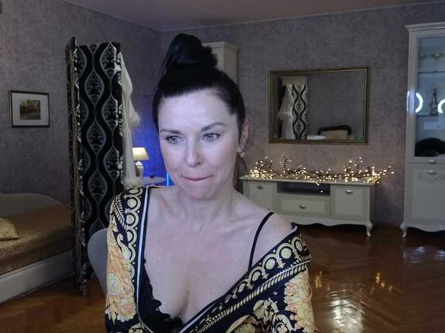 LinaaJoy's BongaCams show and profile