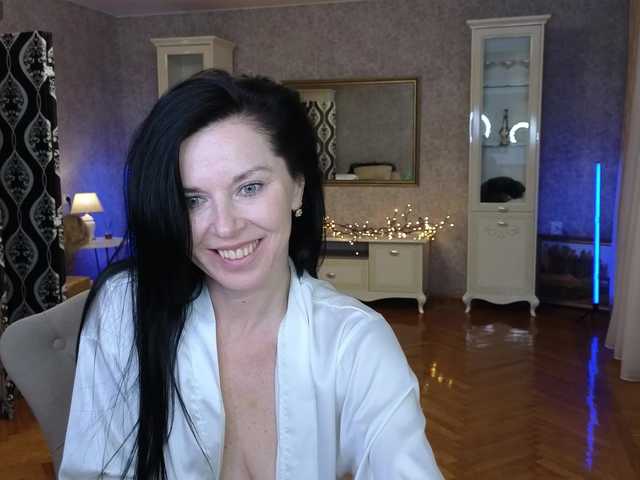 LinaaJoy's BongaCams show and profile