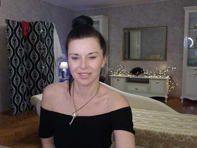 LinaaJoy's BongaCams show and profile