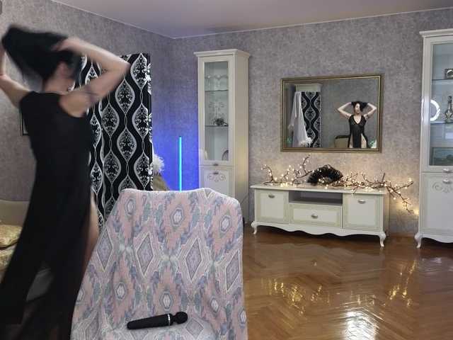 LinaaJoy's BongaCams show and profile