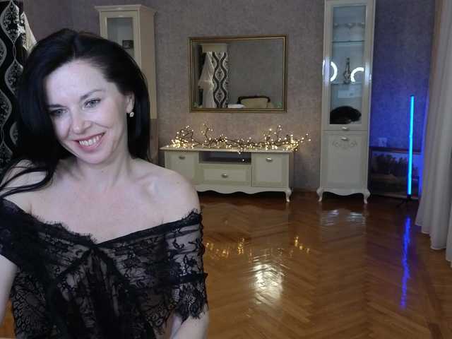 LinaaJoy's BongaCams show and profile