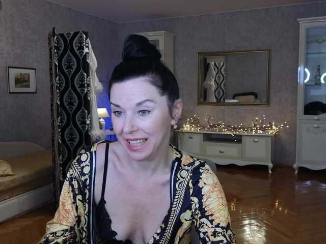 LinaaJoy's BongaCams show and profile