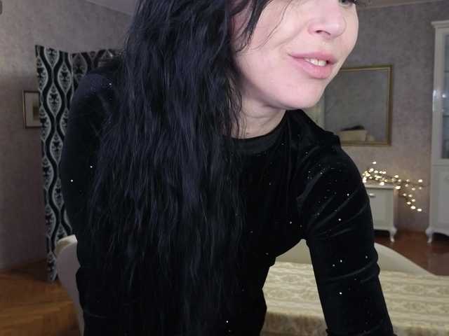 LinaaJoy's BongaCams show and profile