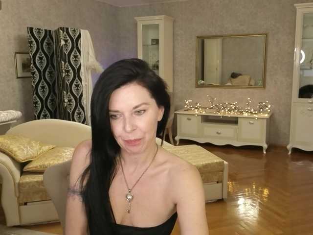 LinaaJoy's BongaCams show and profile