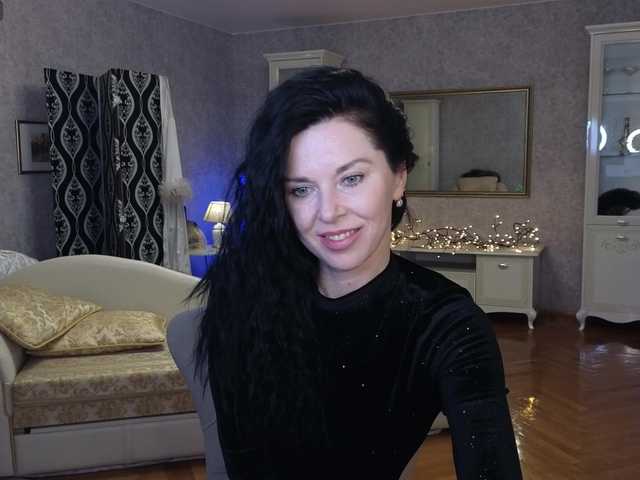 LinaaJoy's BongaCams show and profile