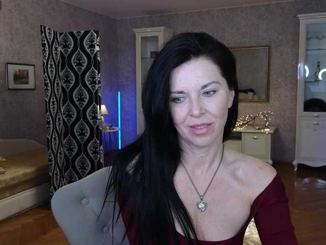 LinaaJoy's BongaCams show and profile