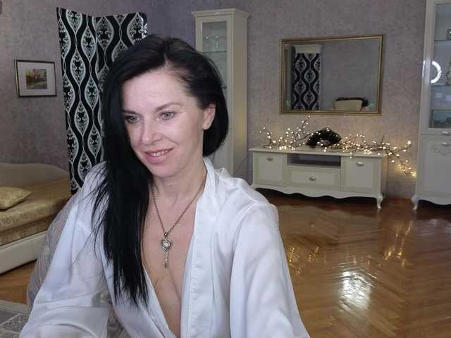 LinaaJoy's BongaCams show and profile