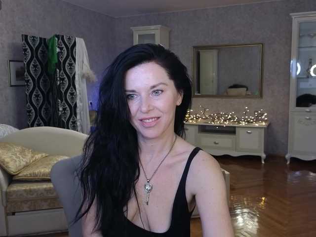 LinaaJoy's BongaCams show and profile