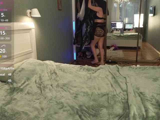 LinaaJoy webcam