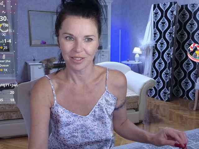 LinaaJoy webcam