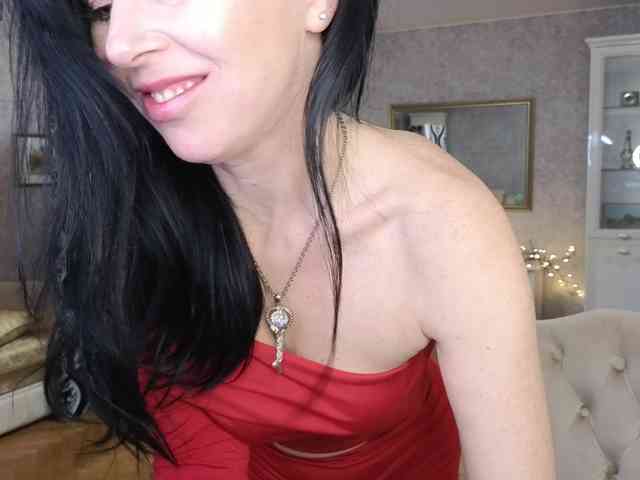 LinaaJoy Live Webcam on BongaCams