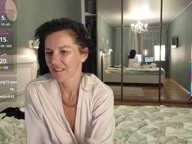 LinaaJoy webcam