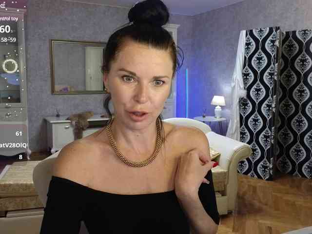 LinaaJoy webcam