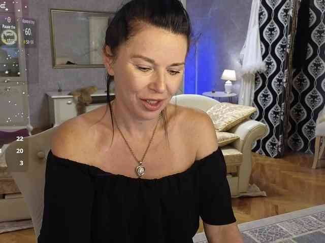 LinaaJoy webcam