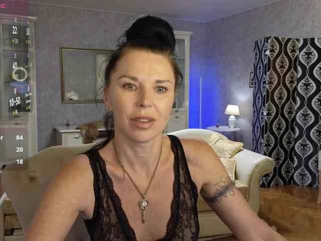 LinaaJoy webcam