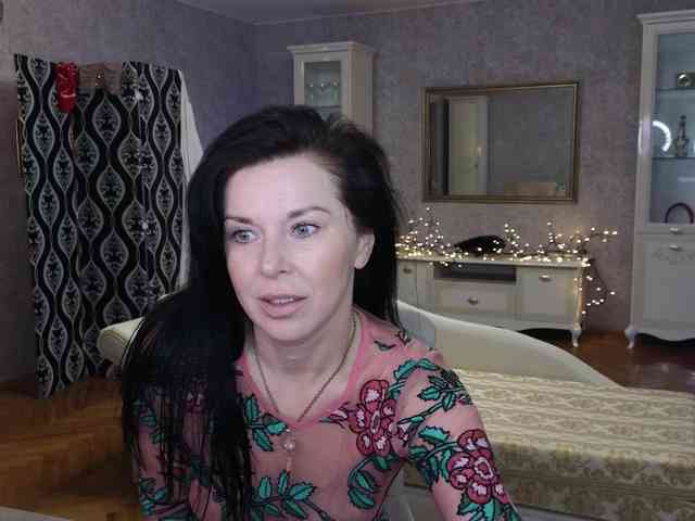 LinaaJoy Live Webcam on BongaCams