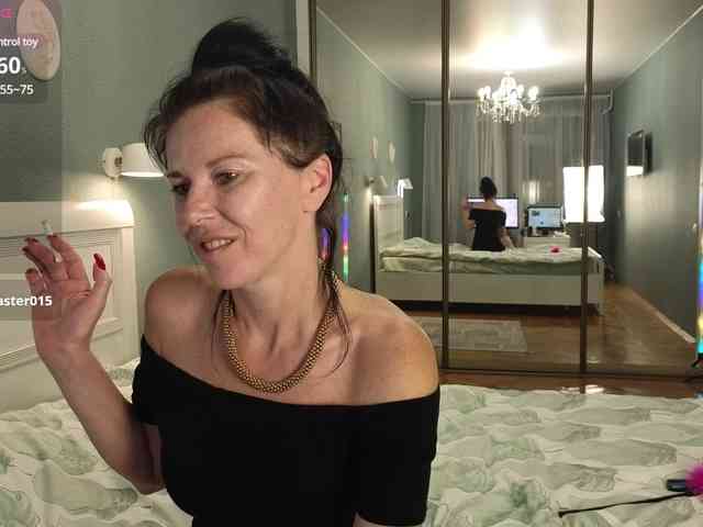 LinaaJoy webcam