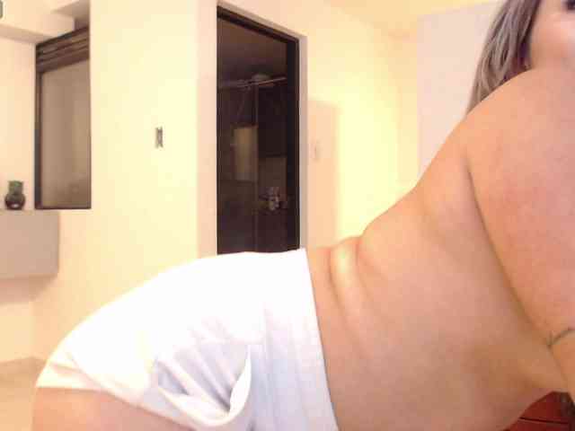 megansexy01 webcam
