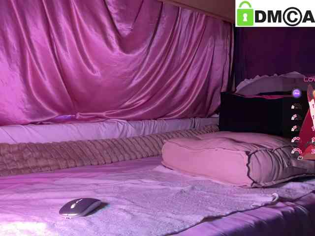 Dreamofbarbiex webcam