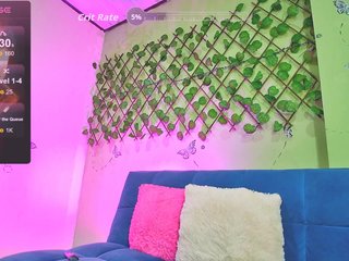 Karen-Ariass Porn Show